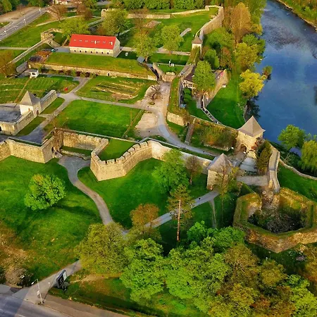 아파트 Kastel 3 바냐루카